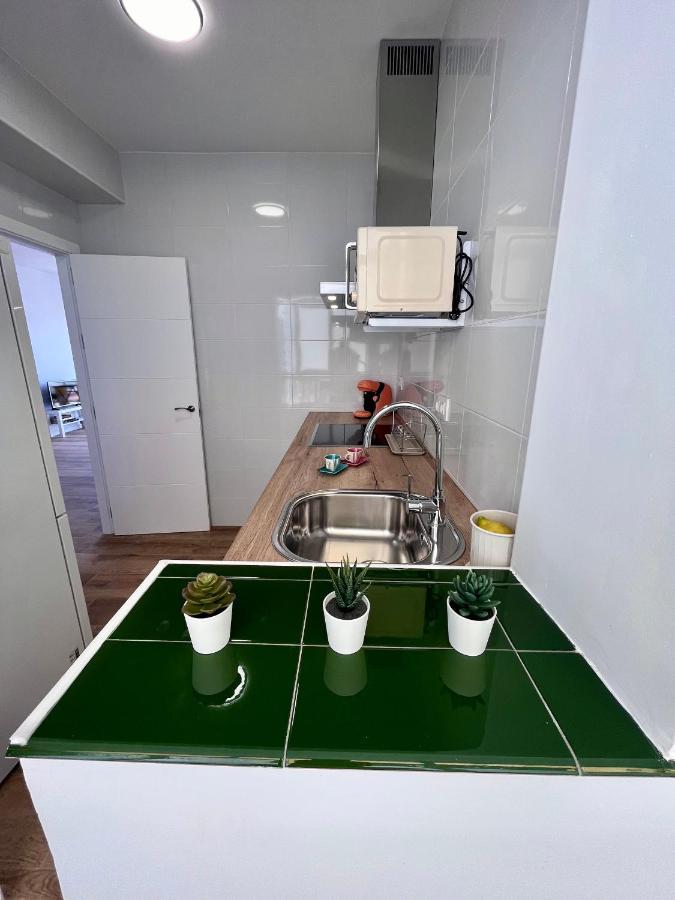 Gatu El Mirador De La Vina, Preferente Mayores De 25 Anos Y Familias Cadiz Exterior photo
